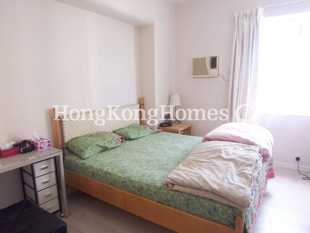 Second Bedroom — 滿輝大廈，東半山