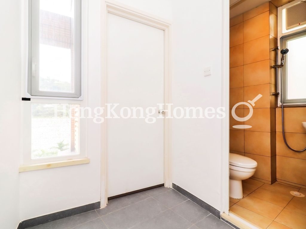 Maid's Room and Washroom — 紅山半島 - 第02座，大潭