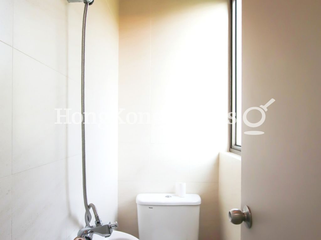 Maid's Washroom — 傲翔灣畔，西環堅尼地城