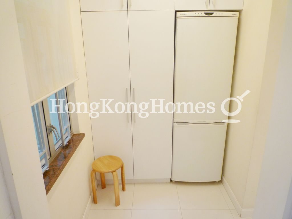 Maid's Room — 滿輝大廈，東半山