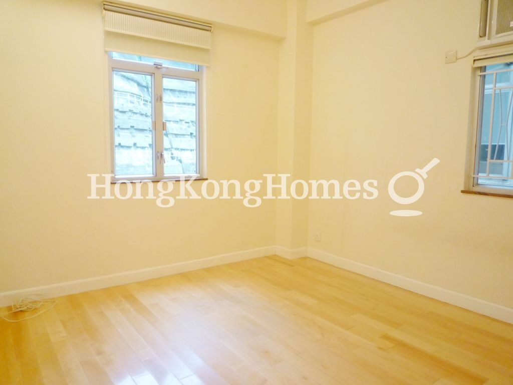 Second Bedroom — 滿輝大廈，東半山
