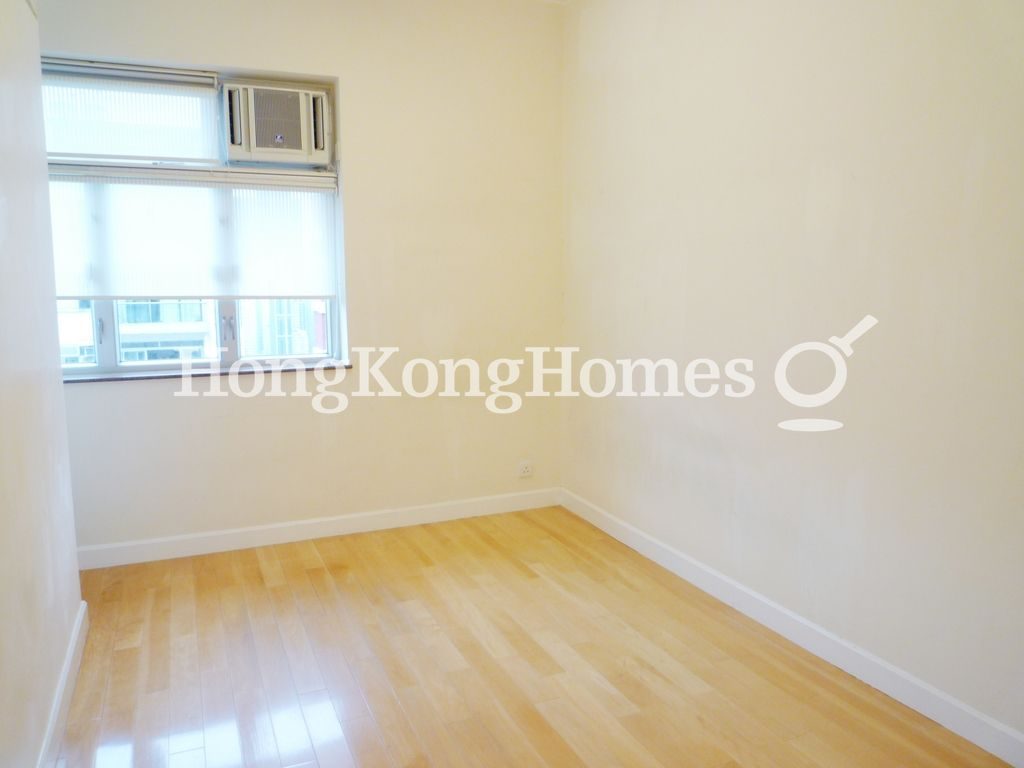 Third Bedroom — 滿輝大廈，東半山