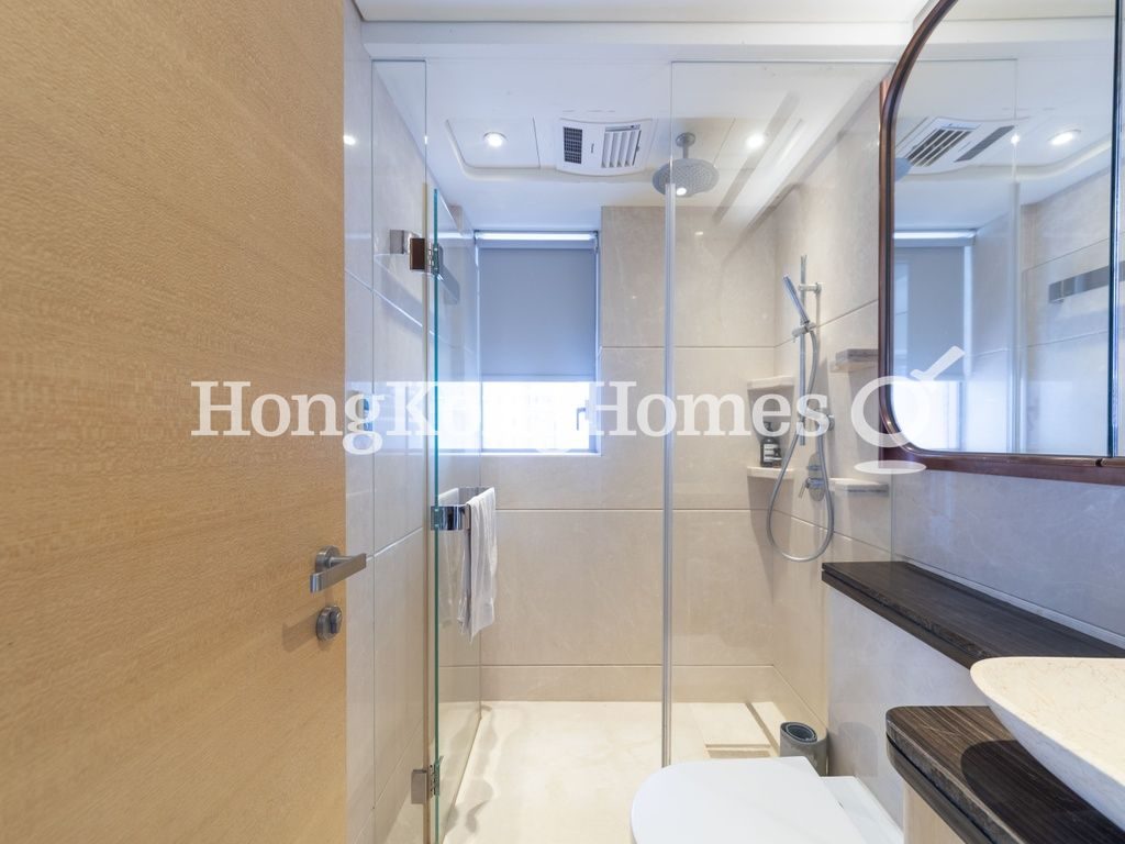 Guest Bathroom — 加多近山，西環堅尼地城