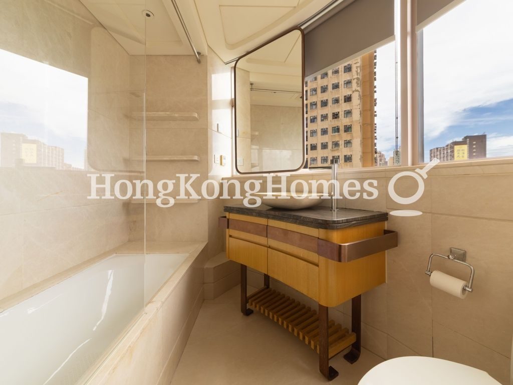 Master Bathroom — 加多近山，西環堅尼地城