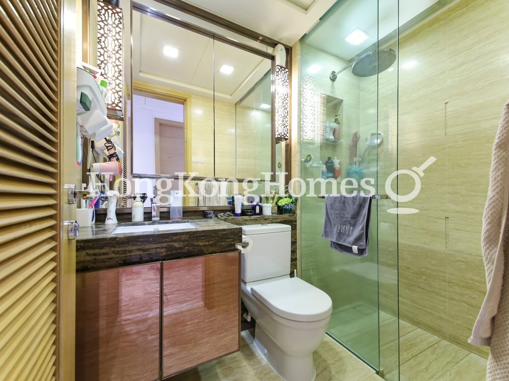Guest Bathroom — Larvotto - Block 9, Ap Lei Chau