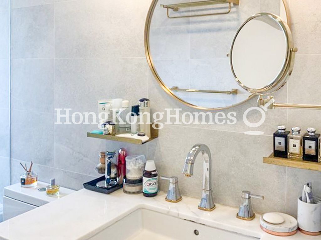 Guest Bathroom — 富景花園 - 第02座，西半山
