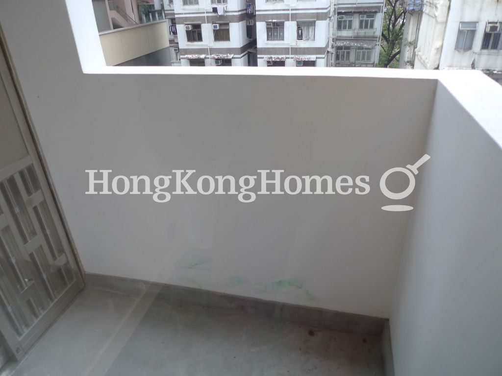 Balcony off Open Kitchen — 維昌大廈，灣仔