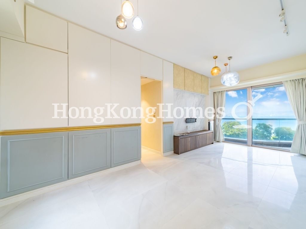 客飯廳 — 加多近山，西環堅尼地城