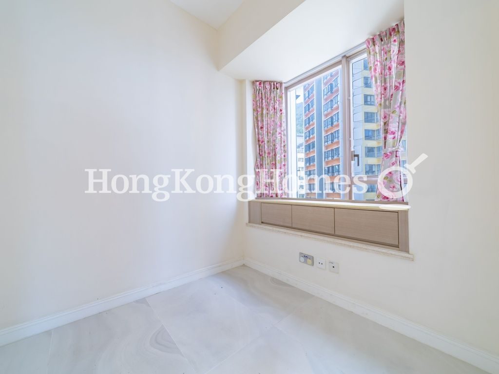 Third Bedroom — Cadogan, Western / Kennedy Town