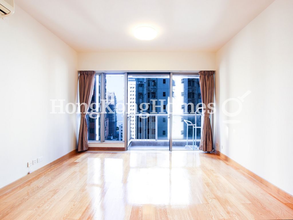 Living and Dining Room — Island Crest - Tower 2, Sai Ying Pun