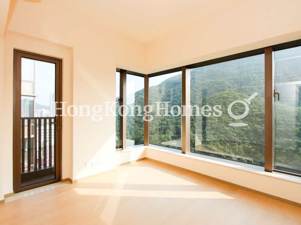 Master Bedroom — Island Garden, Shau Kei Wan