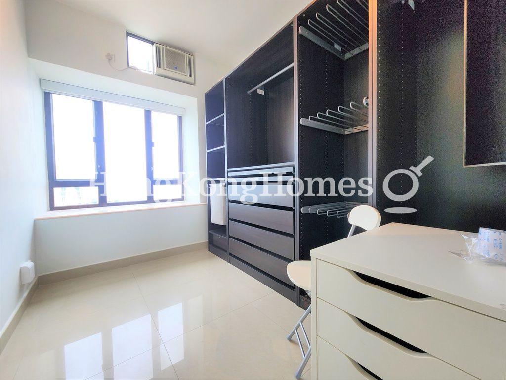 Second Bedroom — 俊賢花園 - 第01座，西半山