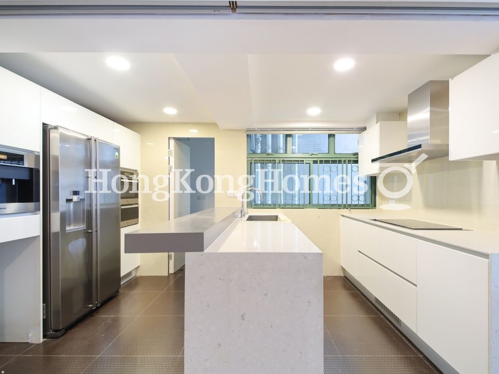 Kitchen — Robinson Place - Block 02, Mid-levels West