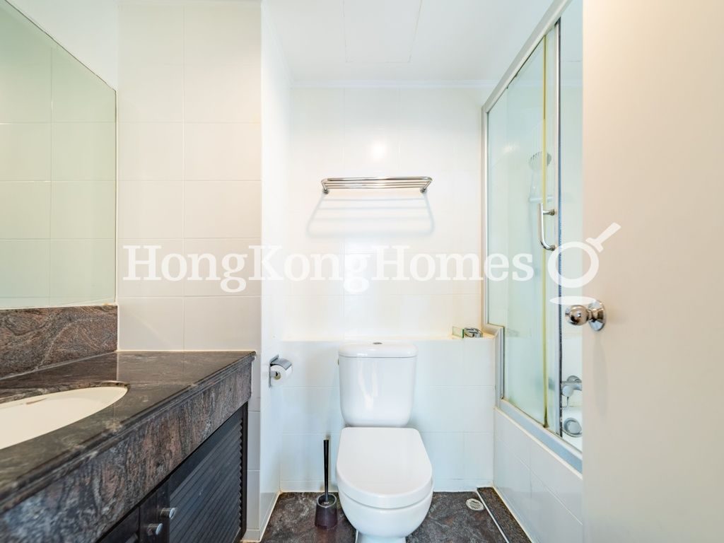 Master Bathroom — Seymour Place, Mid-levels West