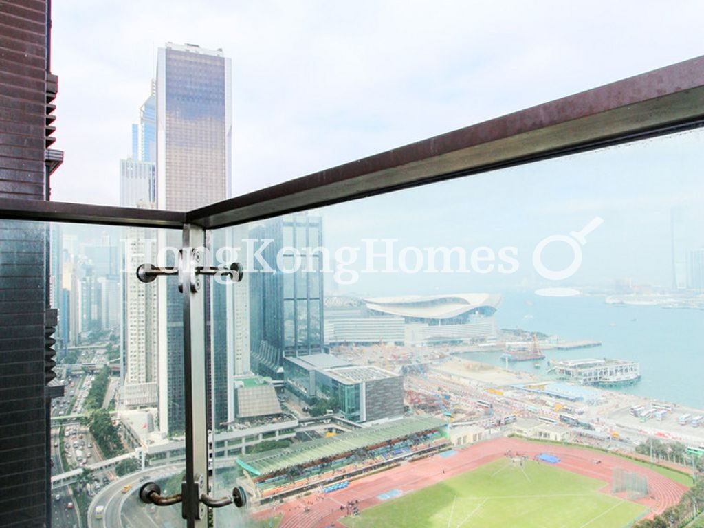 Balcony off Living and Dining Room — 尚匯，灣仔