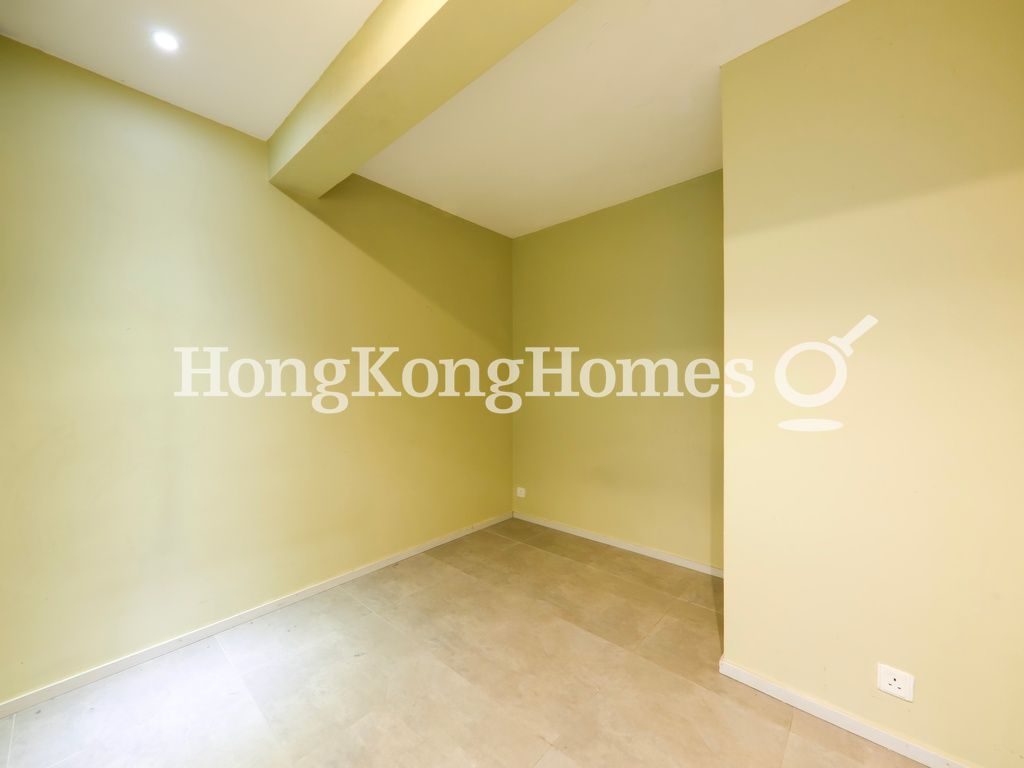 Third Bedroom — 加寧大廈，銅鑼灣