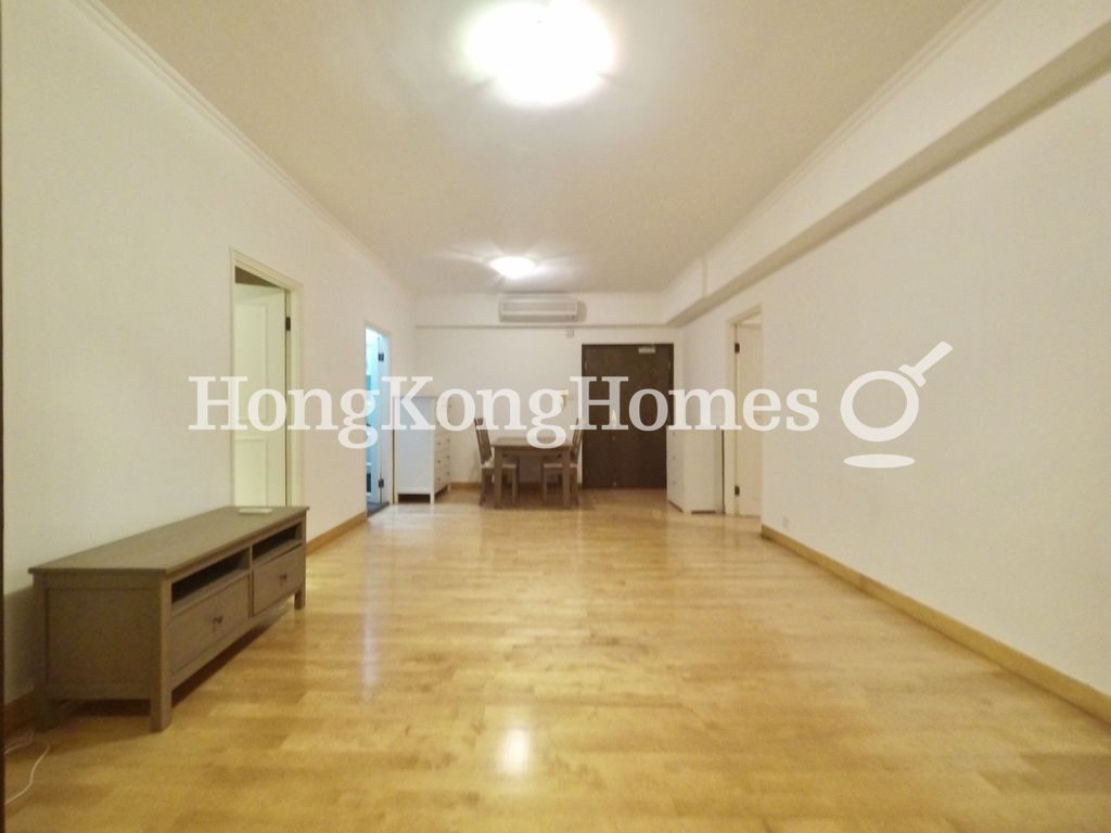 Living and Dining Room — Splendour Villa, Repulse Bay
