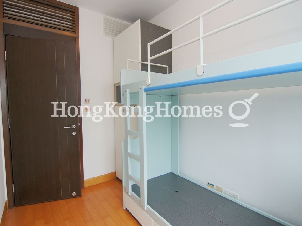 Second Bedroom — 君臨天下1座，尖沙咀