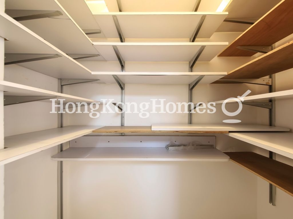 Store Room — 裕仁大廈 - A座，薄扶林