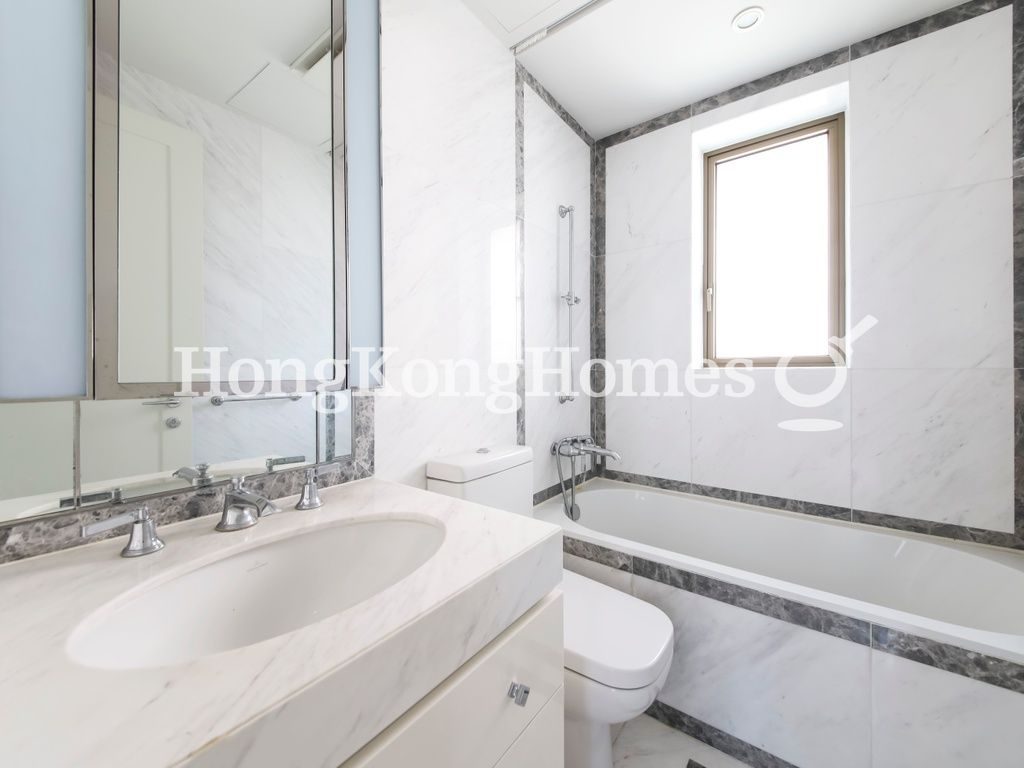 Guest Bathroom — Kensington Hill，西營盤