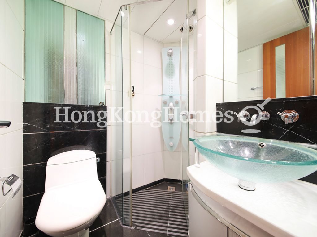 Guest Bathroom — The Harbourside - Tower 2, Tsim Sha Tsui