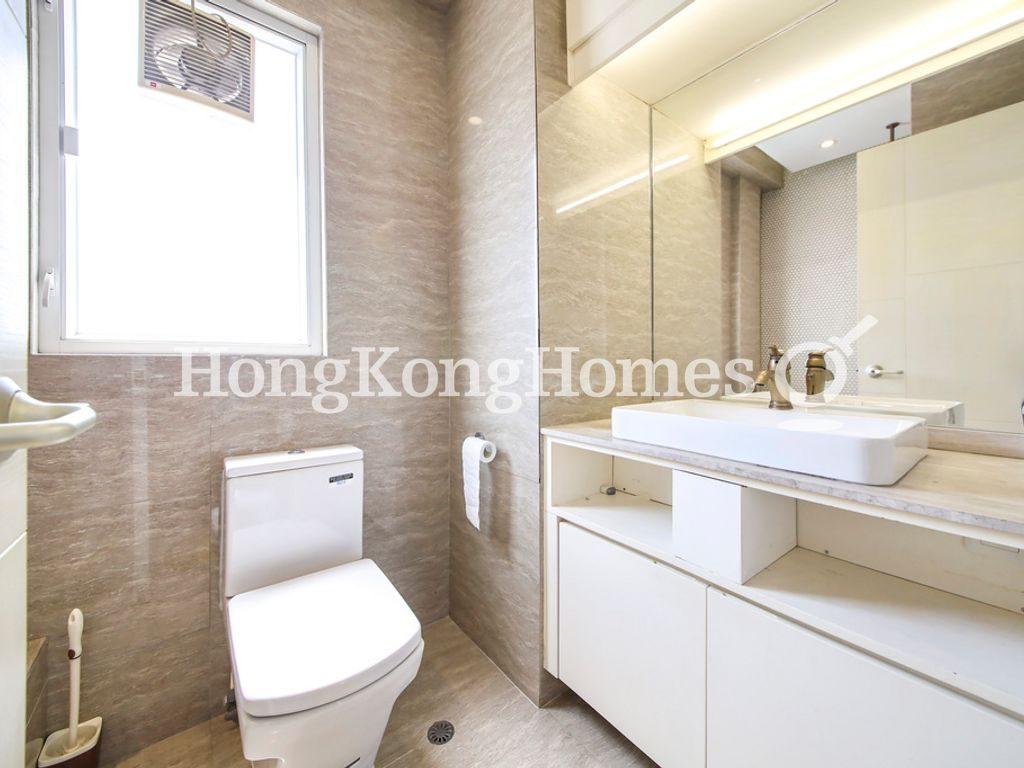 Guest Bathroom — 紅山半島 - 第08座，大潭