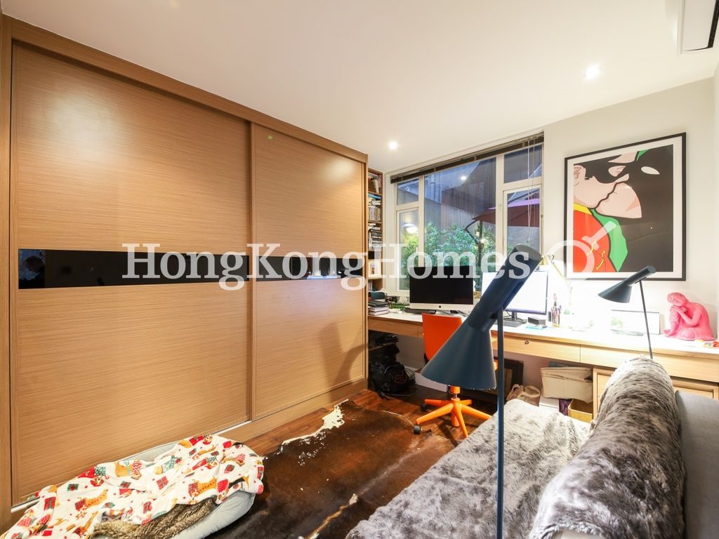 Second Bedroom — 好景大廈，中半山