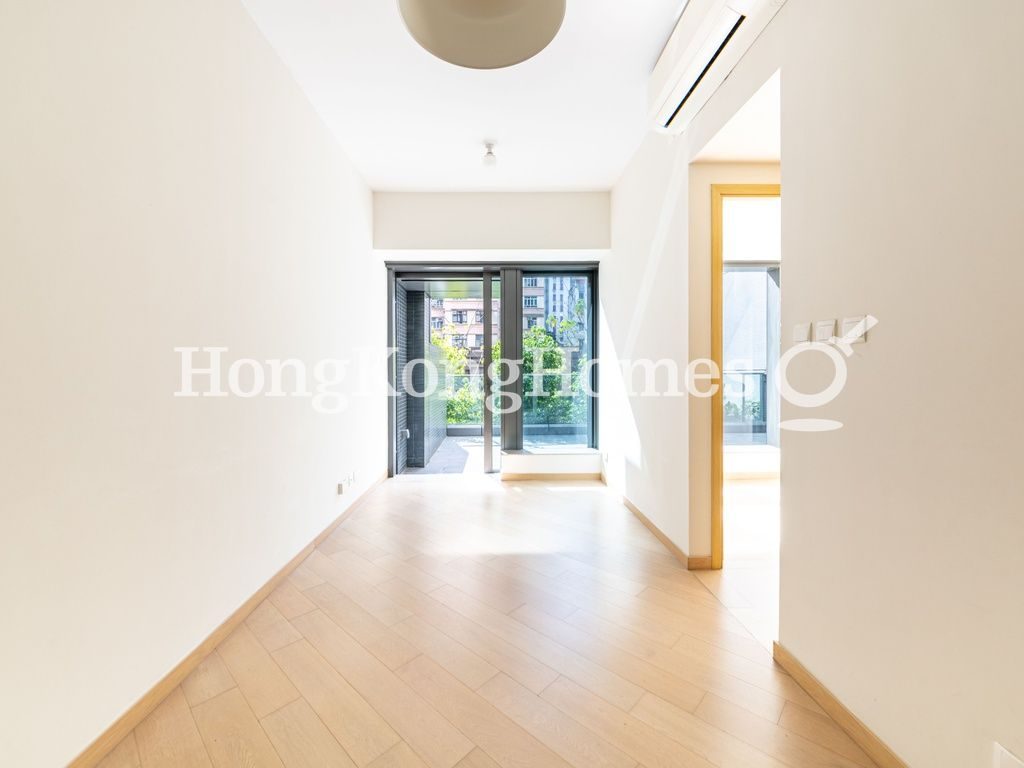Living and Dining Room — Novum West - Tower 3, Western / Kennedy Town