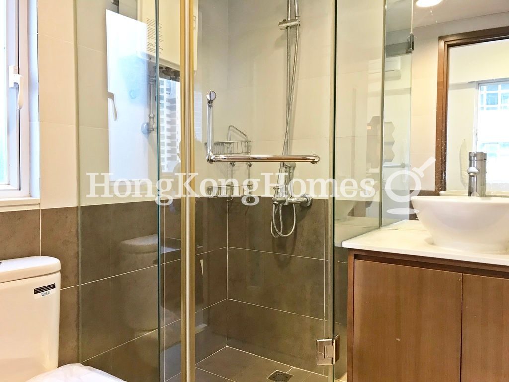 Bathroom — Felicity Building, Sheung Wan