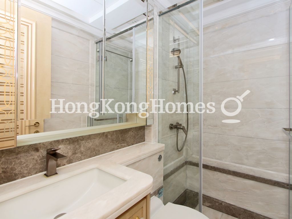 Guest Bathroom — 63 Pokfulam - Tower 01 (Amber House), Sai Ying Pun
