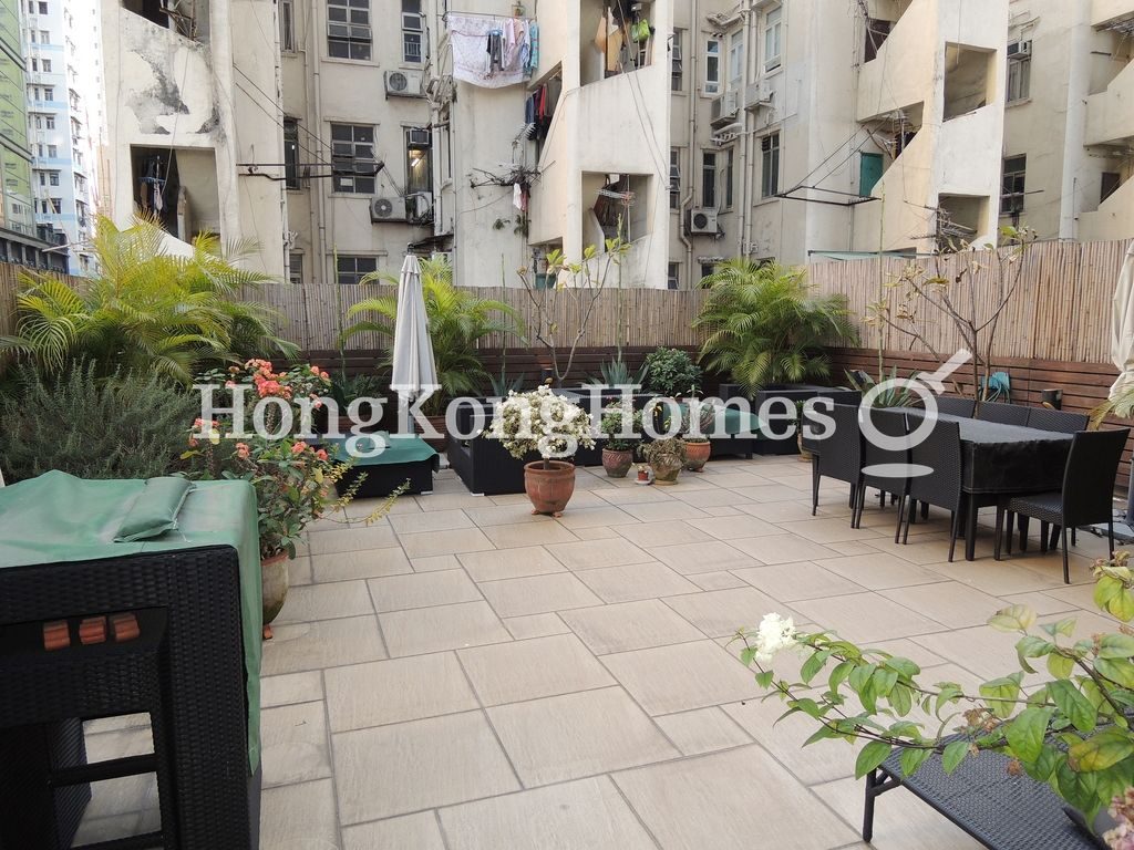Private Terrace — Fung Shing Building, Western / Kennedy Town