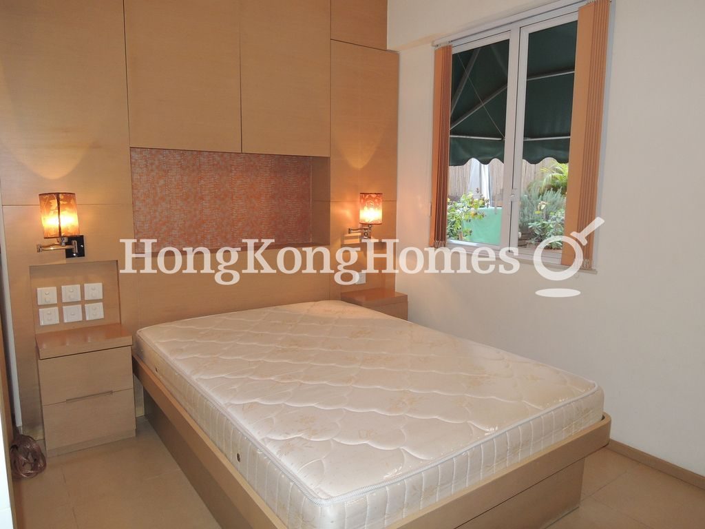 Sleeping Area — Fung Shing Building, Western / Kennedy Town