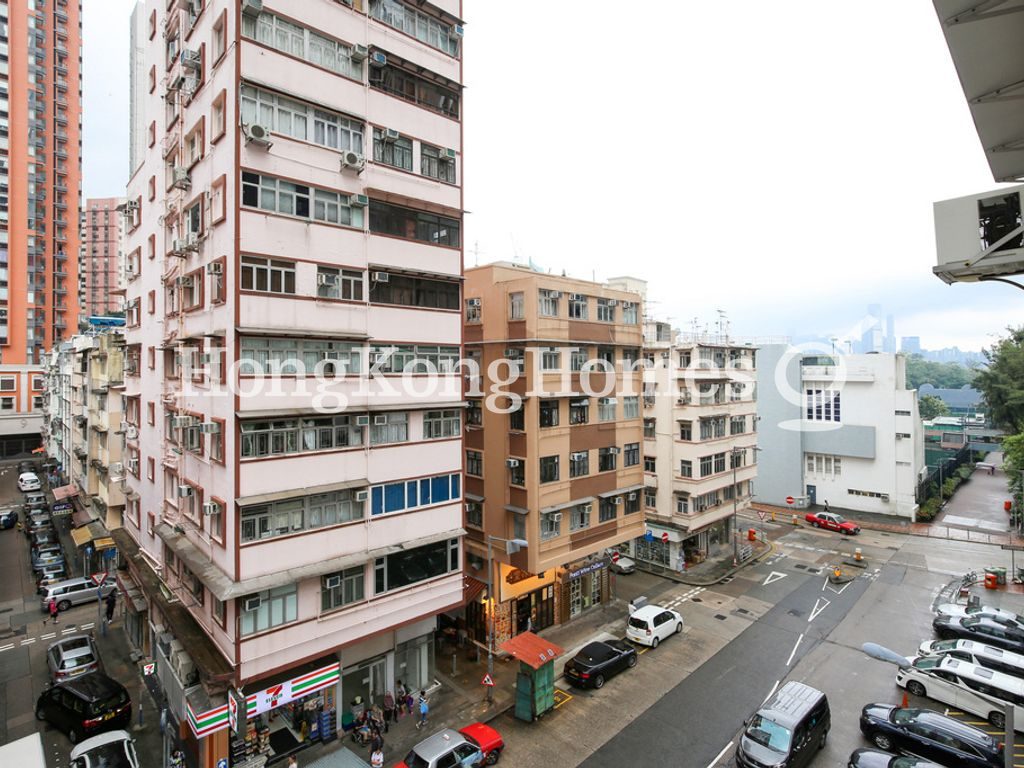 Wun Sha Street, 9