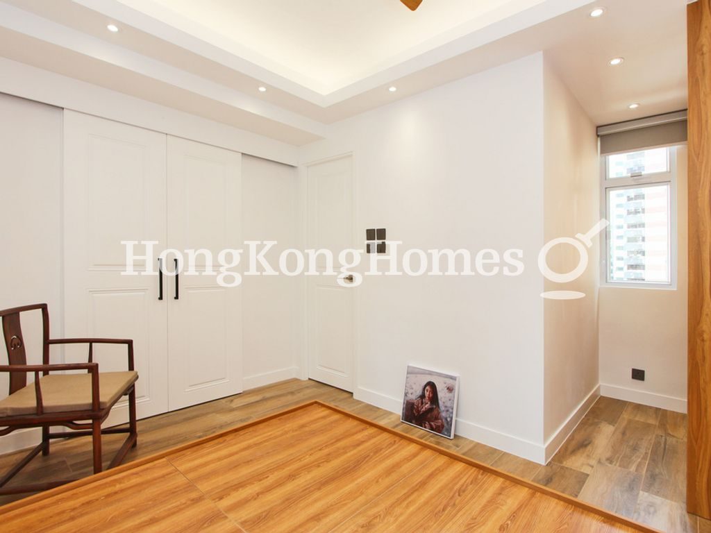 Bedroom — Tai Wing House, Sheung Wan