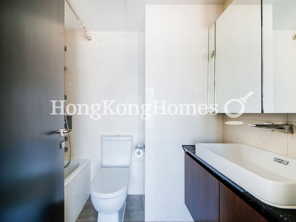 Ensuite Bathroom — Eivissa Crest, Western / Kennedy Town