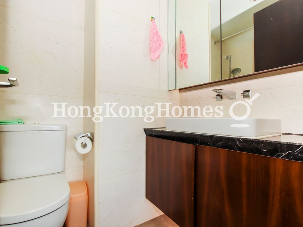 Bathroom — Eivissa Crest, Western / Kennedy Town