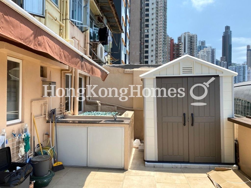 Private Terrace — Sum Way Mansion, Western / Kennedy Town