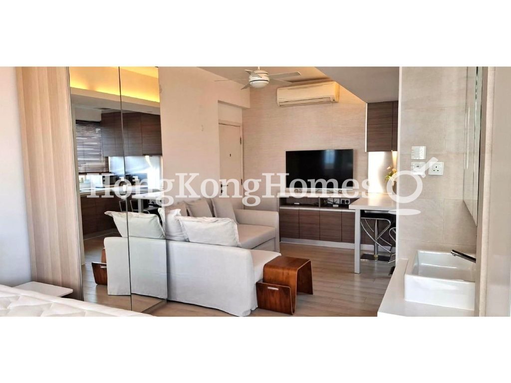 Studio — Sum Way Mansion, Western / Kennedy Town