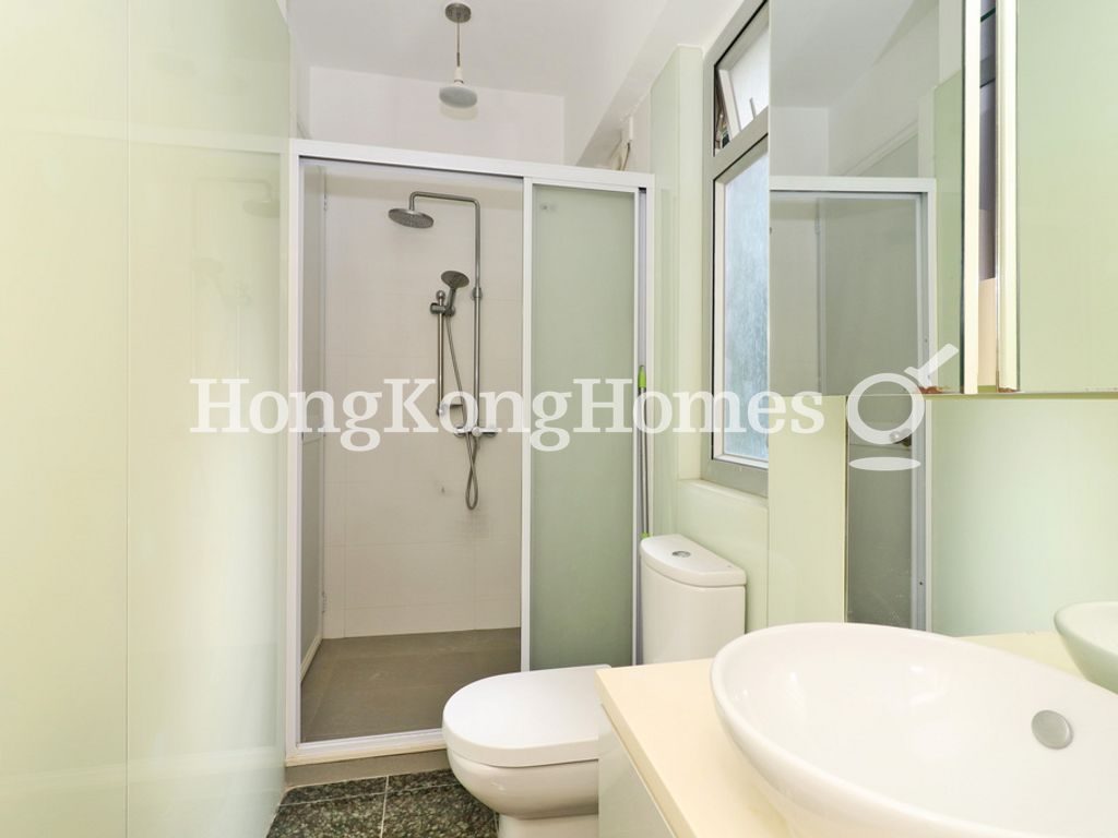 Guest Bathroom — Glenealy Building, Central