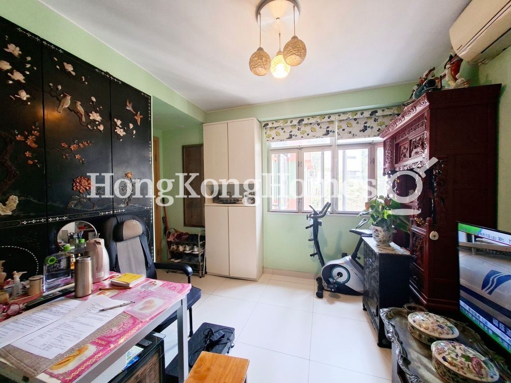 Living and Dining Room — Brilliant Court, Western / Kennedy Town