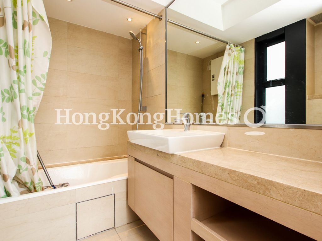 Guest Bathroom — Altro, Sai Ying Pun