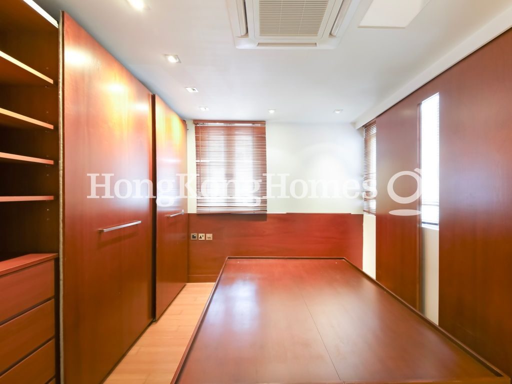 Sleeping Area — Sun Wise Mansion, Central