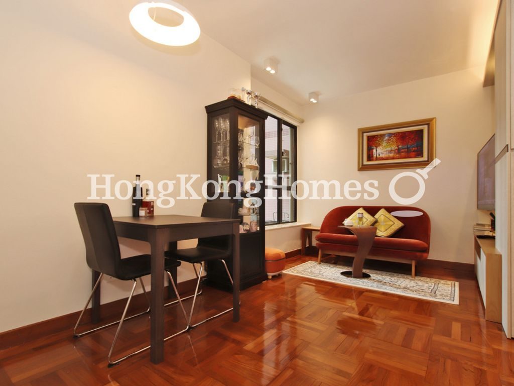 Living and Dining Room — Scenic Rise, Mid-levels West