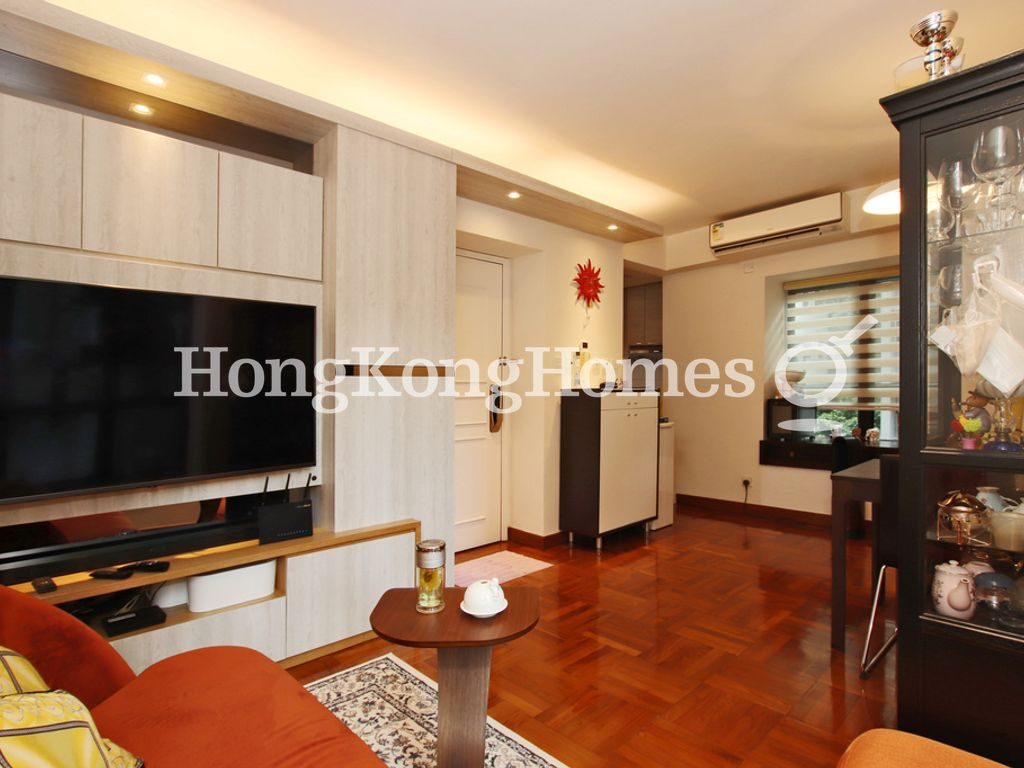 Living and Dining Room — Scenic Rise, Mid-levels West