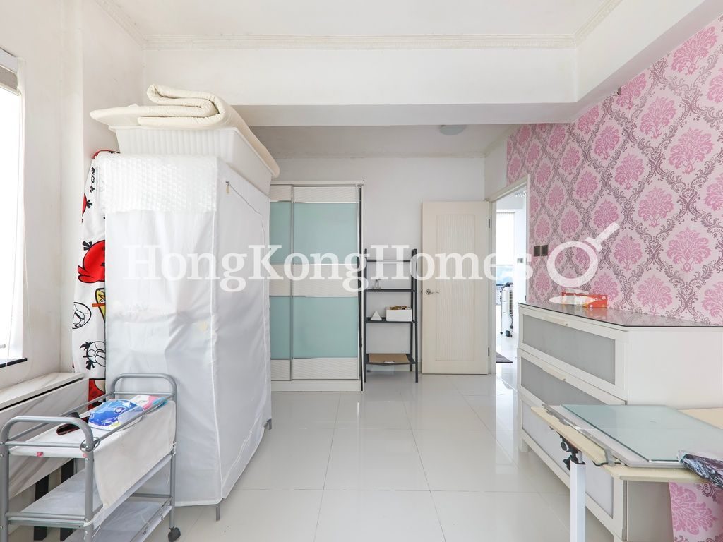Third Bedroom — Summit Court - Block D, North Point Hill