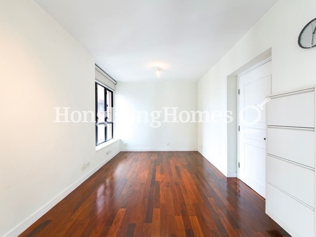 Living and Dining Room — Scenic Rise, Mid-levels West