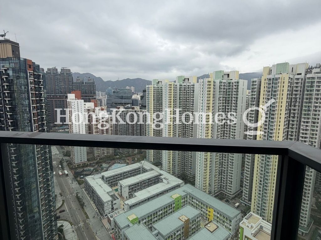 Balcony off Living and Dining Room — 天寰 - 天海匯 - 第1座，九龍城區