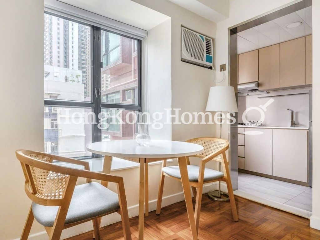 Living and Dining Room — Scenic Rise, Mid-levels West