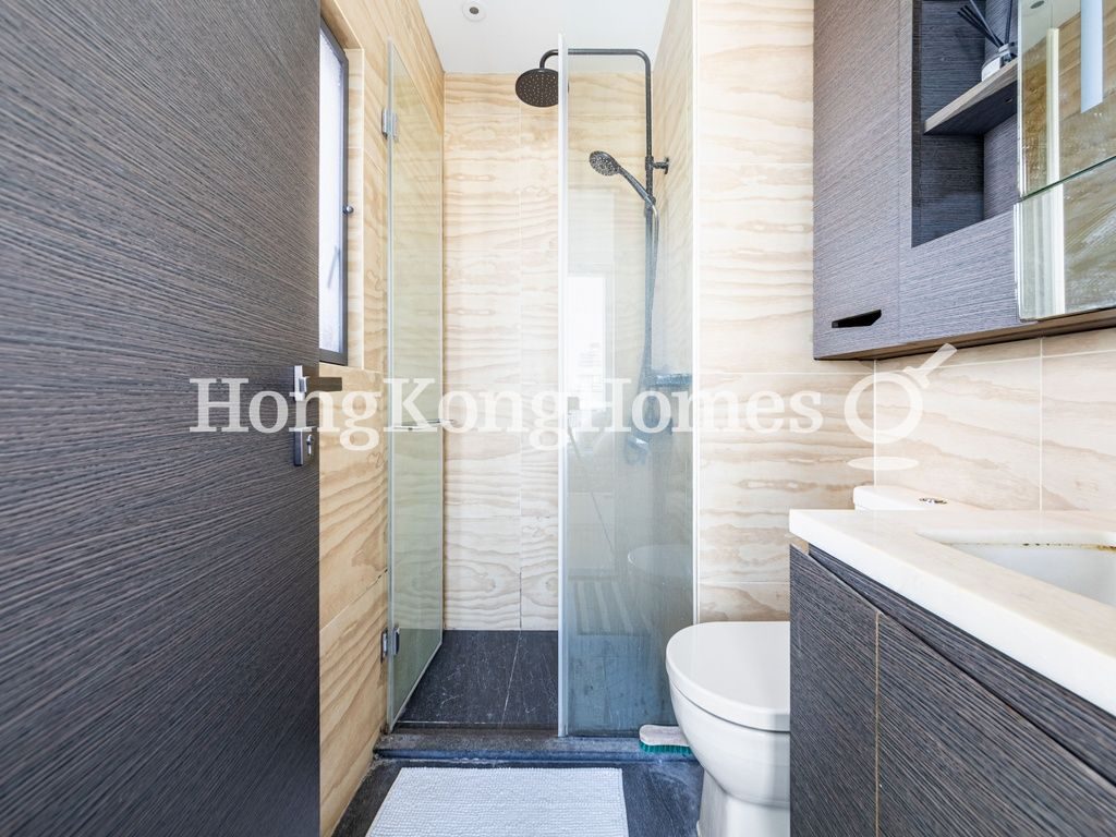 Ensuite Bathroom — Artisan House, Sai Ying Pun