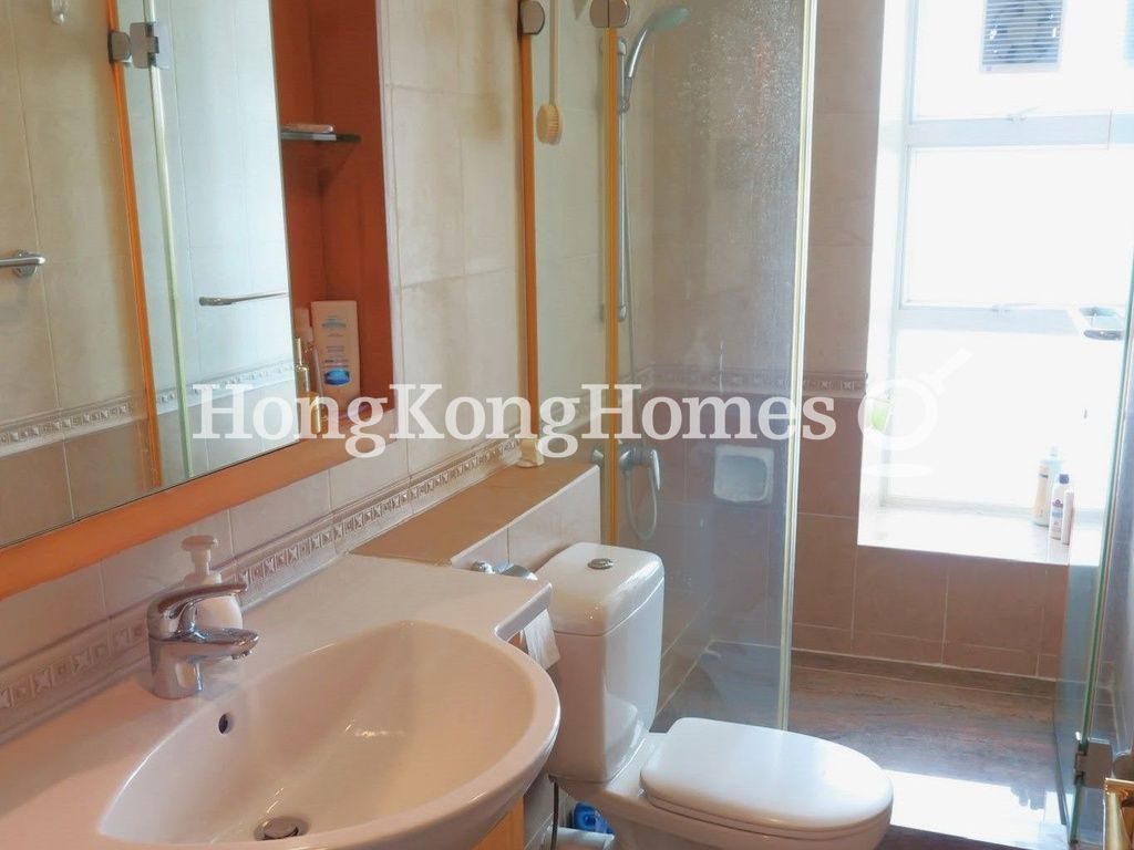 Guest Bathroom — Costa Bello - Block  03 & 05, Sai Kung